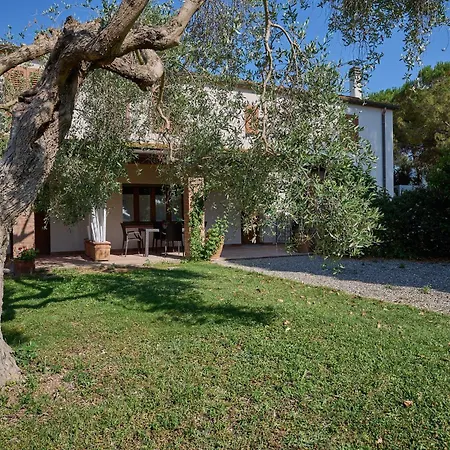 度假居 Podere Le Sugherine