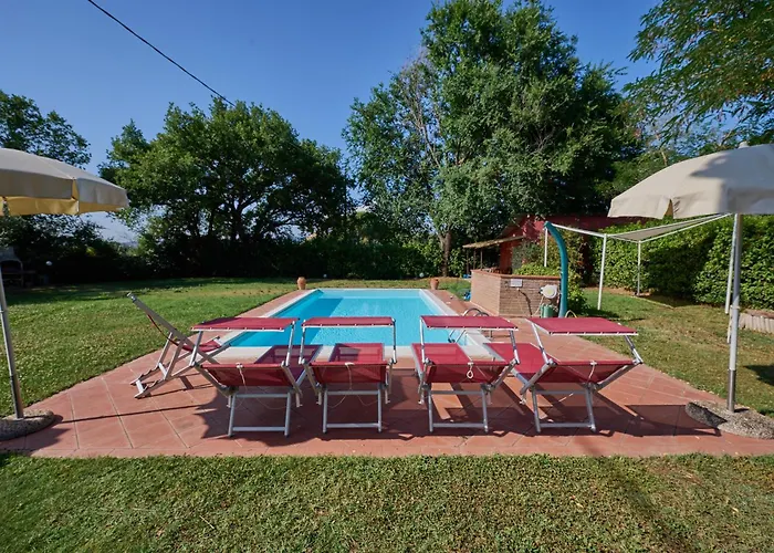 Podere Le Sugherine Nyaraló *